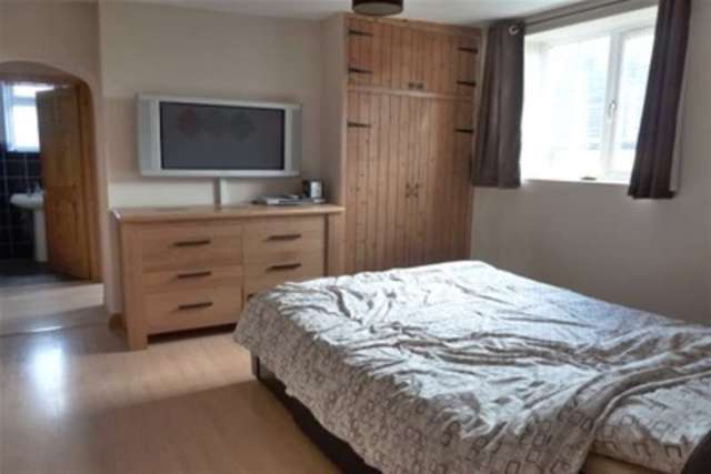  Image of 3 bedroom Detached house to rent in Oakhill Lane Hallen Bristol BS10 at Bristol, BS10 7RW