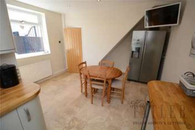  Image of 2 bedroom Semi-Detached house to rent in Oaklands Drive Heswall Wirral CH61 at Heswall Wirral Pensby, CH61 6UU