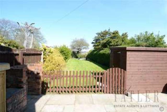  Image of 2 bedroom Semi-Detached house to rent in Oaklands Drive Heswall Wirral CH61 at Heswall Wirral Pensby, CH61 6UU