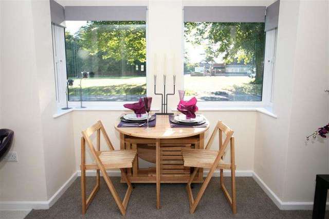  Image of 1 bedroom Apartment to rent in Southbroom Road Devizes SN10 at Offers View Southbroom Road Devizes, SN10 1LX