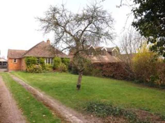  Image of 2 bedroom Bungalow for sale in London Road Old Basing Basingstoke RG24 at Old Basing Basingstoke Hatch, RG24 7JQ