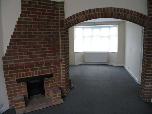  Image of 3 bedroom Terraced house to rent in Old Church Road St. Leonards-on-Sea TN38 at Old Church Road  HASTINGS, TN38 9HD