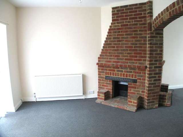  Image of 3 bedroom Terraced house to rent in Old Church Road St. Leonards-on-Sea TN38 at Old Church Road  HASTINGS, TN38 9HD