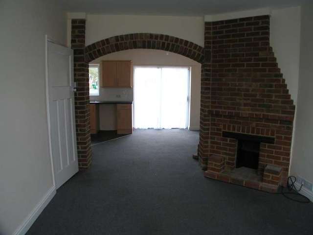  Image of 3 bedroom Terraced house to rent in Old Church Road St. Leonards-on-Sea TN38 at Old Church Road  HASTINGS, TN38 9HD