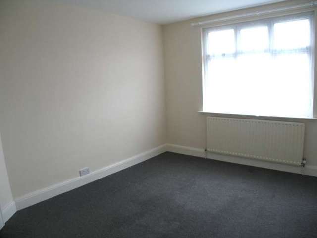  Image of 3 bedroom Terraced house to rent in Old Church Road St. Leonards-on-Sea TN38 at Old Church Road  HASTINGS, TN38 9HD