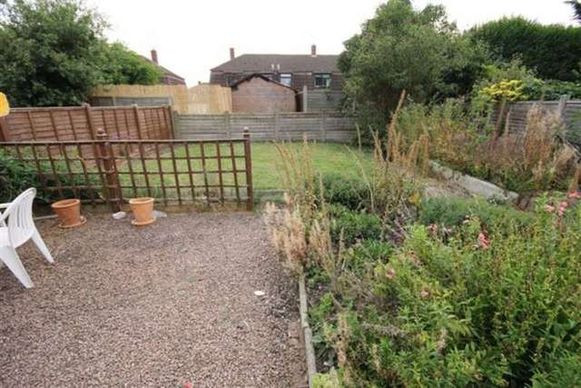  Image of 3 bedroom Semi-Detached house to rent in Oldbury Road Worcester WR2 at Oldbury Road St Johns Worcester, WR2 6JT