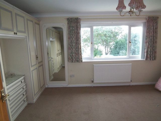  Image of 4 bedroom Detached house to rent in Oldenburg Park Paignton TQ3 at Oldenburg Park  Paignton, TQ3 2UA