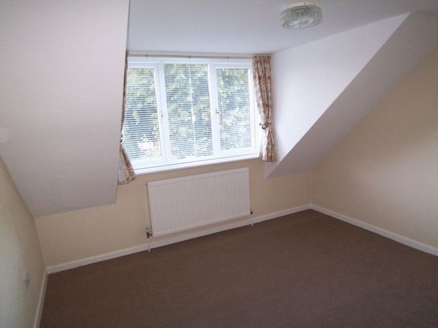  Image of 4 bedroom Detached house to rent in Oldenburg Park Paignton TQ3 at Oldenburg Park  Paignton, TQ3 2UA