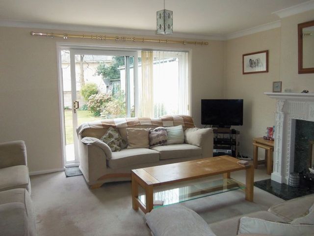  Image of 4 bedroom Detached house to rent in Oldenburg Park Paignton TQ3 at Oldenburg Park  Paignton, TQ3 2UA