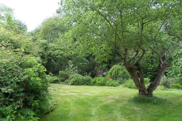  Image of 3 bedroom Cottage to rent in Over Norton Park Over Norton Chipping Norton OX7 at Over Norton Park  Over Norton, OX7 5PX