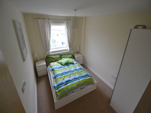  Image of 2 bedroom Flat to rent in Overstone Court Cardiff CF10 at Cardiff Bay Cardiff Grangetown, CF10 5NW