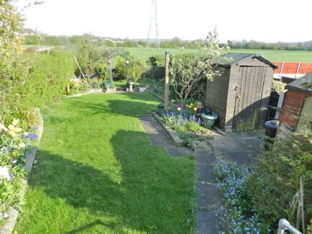  Image of 2 bedroom Detached house for sale in Owen Avenue Long Eaton Nottingham NG10 at Owen Avenue  Long Eaton, NG10 2FR