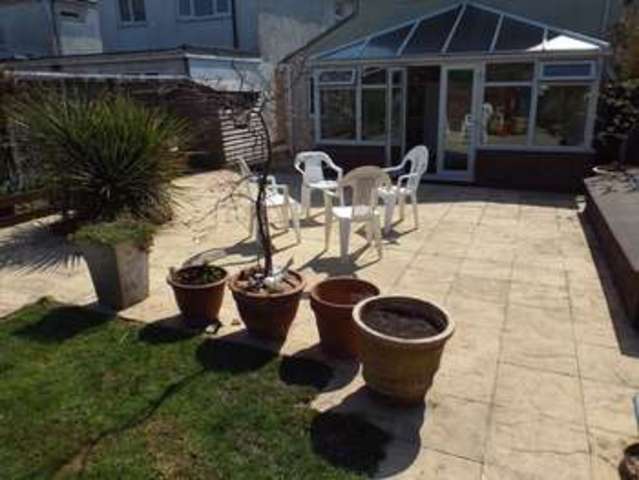  Image of 5 bedroom Detached house for sale in Oxford Road Calne SN11 at Oxford Road  Calne, SN11 8AQ