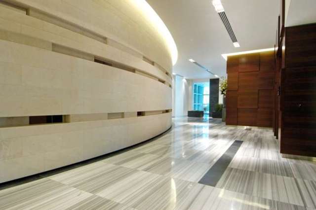  Image of Flat to rent in Pan Peninsula Square London E14 at Canary Wharf, E14 9HN