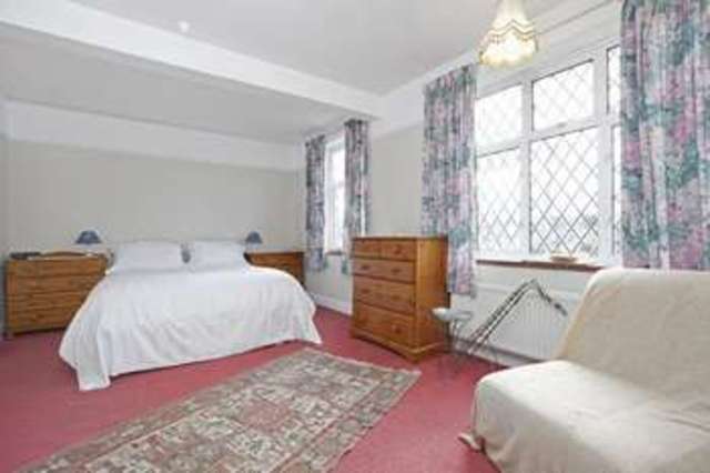 Image of 4 bedroom Detached house for sale in Park Lane Lane End High Wycombe HP14 at Park Lane  High Wycombe, HP14 3LB