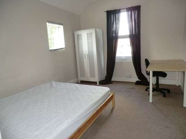  Image of 1 bedroom Detached house to rent in Park Road Coventry CV1 at City Centre Coventry Coventry, CV1 2LE