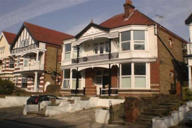  Image of 2 bedroom Flat to rent in Park Road Ramsgate CT11 at Ramsgate, CT11 9TL