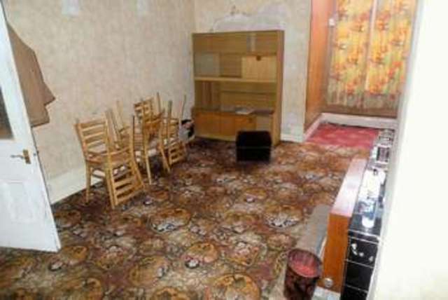  Image of 4 bedroom Terraced house for sale in Parkhills Road Bury BL9 at Parkhills Road  Bury, BL9 9AS