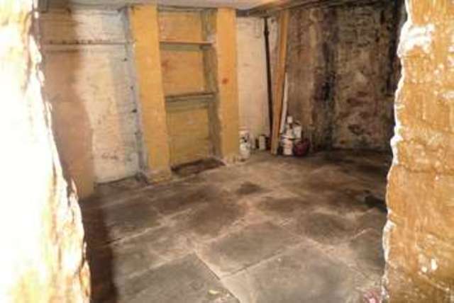  Image of 4 bedroom Terraced house for sale in Parkhills Road Bury BL9 at Parkhills Road  Bury, BL9 9AS