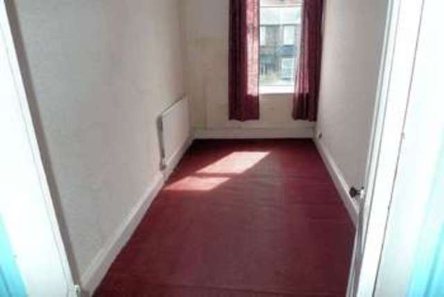  Image of 4 bedroom Terraced house for sale in Parkhills Road Bury BL9 at Parkhills Road  Bury, BL9 9AS