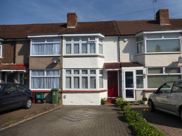  Image of 2 bedroom Terraced house for sale in Parkside Avenue Bexleyheath DA7 at Barnehurst Kent Birling, DA7 6NH