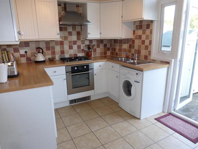  Image of 2 bedroom Terraced house for sale in Parkside Avenue Bexleyheath DA7 at Barnehurst Kent Birling, DA7 6NH