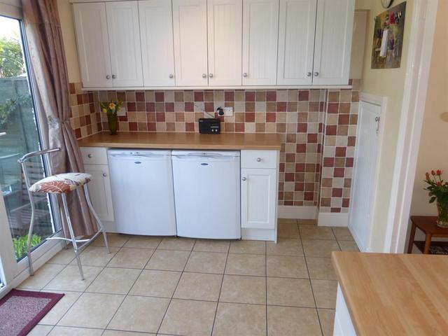  Image of 2 bedroom Terraced house for sale in Parkside Avenue Bexleyheath DA7 at Barnehurst Kent Birling, DA7 6NH