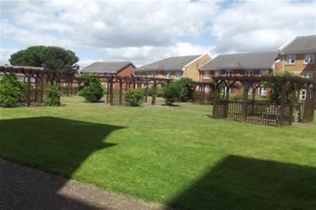  Image of 2 bedroom Flat to rent in Handel Road Southampton SO15 at Southampton, SO15 2NZ