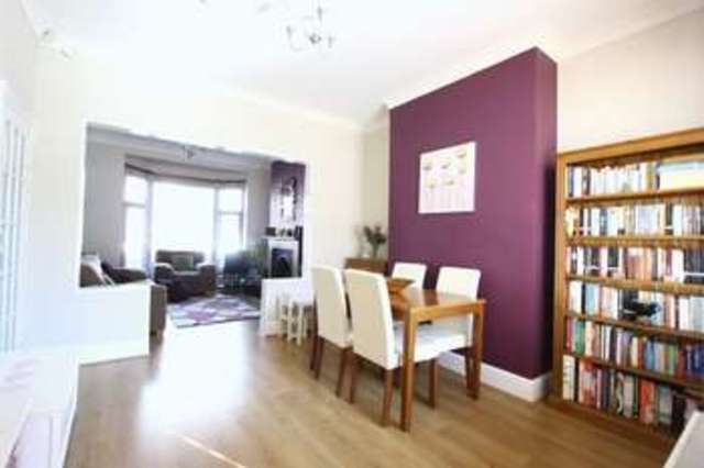  Image of 2 bedroom Terraced house for sale in Perth Street Hull HU5 at Perth Street  Hull, HU5 3NU