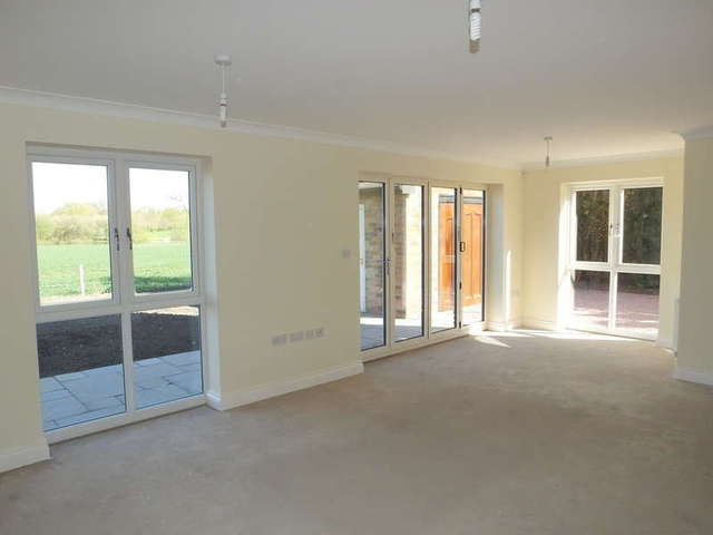  Image of 4 bedroom Detached house for sale in Pickmere Lane Wincham Northwich CW9 at Wincham Northwich Lostock Gralam, CW9 6EB