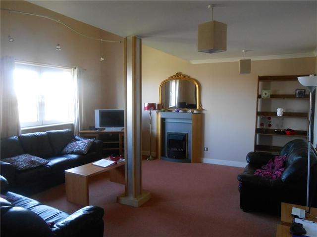  Image of 3 bedroom Flat to rent in Pilrig Heights Edinburgh EH6 at Pilrig Edinburgh Edinburgh, EH6 5BF