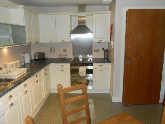  Image of 3 bedroom Flat to rent in Pilrig Heights Edinburgh EH6 at Pilrig Edinburgh Edinburgh, EH6 5BF