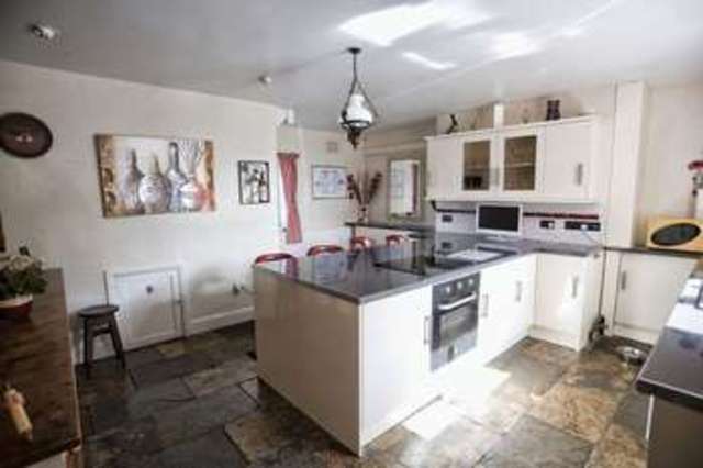  Image of 3 bedroom Property for sale in Pincheon Green Lane Sykehouse Goole DN14 at Pincheon Green Lane Sykehouse Goole, DN14 9AQ