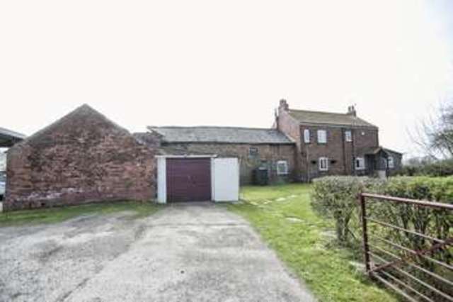  Image of 3 bedroom Property for sale in Pincheon Green Lane Sykehouse Goole DN14 at Pincheon Green Lane Sykehouse Goole, DN14 9AQ