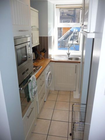  Image of 1 bedroom Flat to rent in Pirrie Street Edinburgh EH6 at Leith Walk Edinburgh Edinburgh, EH6 5HY