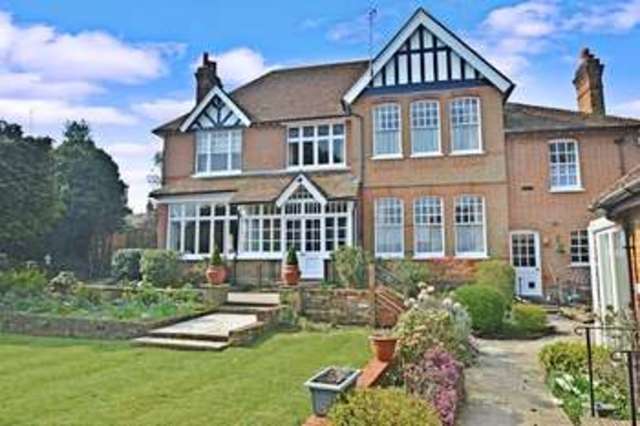 Image of 2 bedroom Retirement Property for sale in High Street Codicote Hitchin SG4 at High Street Codicote Hitchin, SG4 8XD