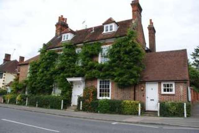  Image of 2 bedroom Retirement Property for sale in High Street Codicote Hitchin SG4 at High Street Codicote Hitchin, SG4 8XD