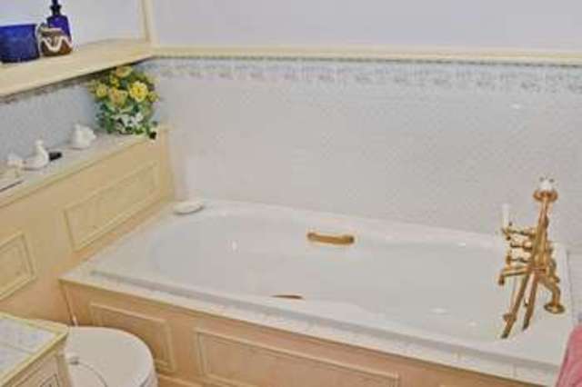  Image of 2 bedroom Retirement Property for sale in High Street Codicote Hitchin SG4 at High Street Codicote Hitchin, SG4 8XD