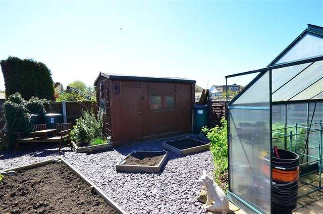  Image of 2 bedroom Bungalow for sale in Poplar Drive Herne Bay CT6 at Greenhill Herne Bay Herne Bay, CT6 7QA
