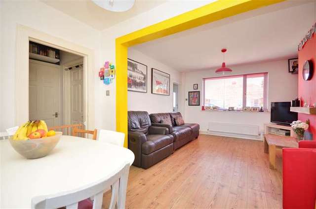  Image of 2 bedroom Bungalow for sale in Poplar Drive Herne Bay CT6 at Greenhill Herne Bay Herne Bay, CT6 7QA