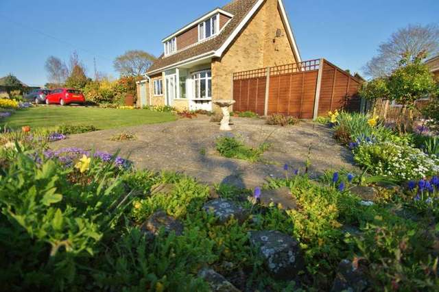  Image of 3 bedroom Chalet for sale in Poringland Road Stoke Holy Cross Norwich NR14 at Stoke Holy Cross Norwich Arminghall, NR14 8NL