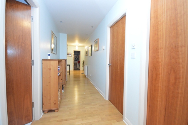  Image of 3 bedroom Flat to rent in Portland Gardens Edinburgh EH6 at The Shore Edinburgh Edinburgh, EH6 6NQ