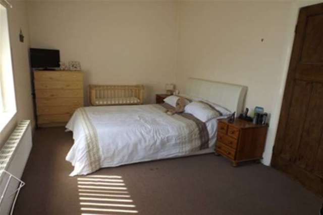  Image of 2 bedroom Semi-Detached house to rent in Preston Road Lytham St. Annes FY8 at Lytham St. Annes, FY8 5AY