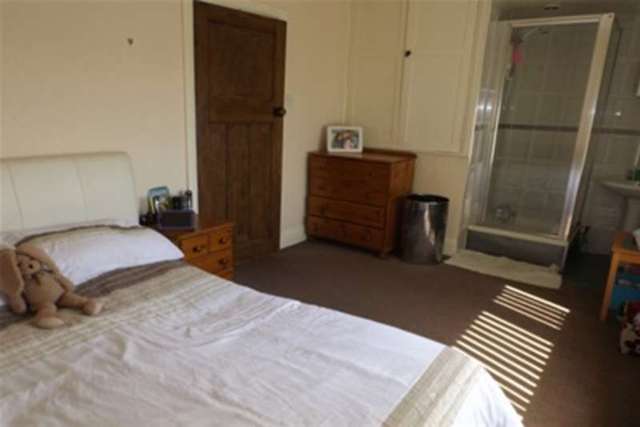  Image of 2 bedroom Semi-Detached house to rent in Preston Road Lytham St. Annes FY8 at Lytham St. Annes, FY8 5AY