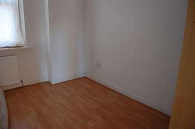 Image of 3 bedroom Flat for sale in Bewicke Road Willington Quay Wallsend NE28 at Bewicke Road  Wallsend, NE28 6NJ