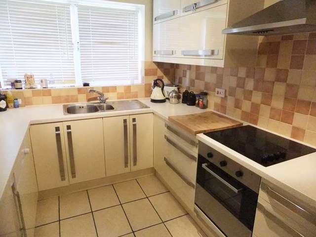  Image of 2 bedroom Apartment for sale in Alderwood Place Princes Way Solihull B91 at Princes Way  Solihull, B91 3HX