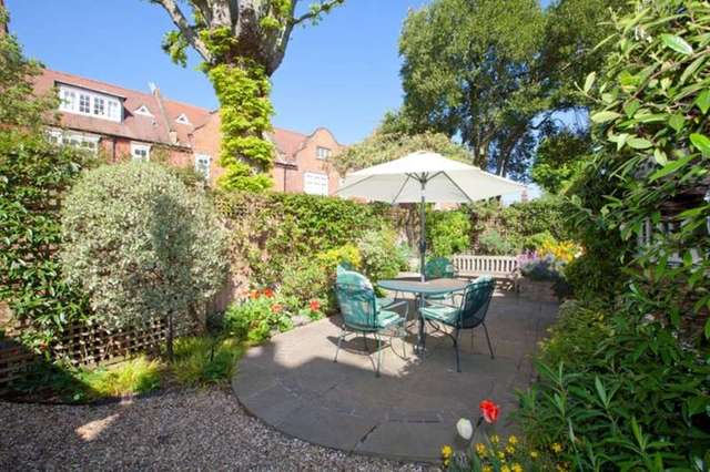  Image of 6 bedroom Semi-Detached house for sale in Queen Annes Grove London W4 at Bedford Park  Chiswick, W4 1HW