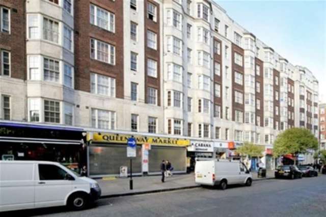  Image of 2 bedroom Flat to rent in Queensway London W2 at London, W2 4QW