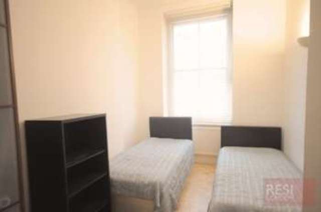  Image of 2 bedroom Flat to rent in Queen's Gate London SW7 at Queens Gate  London, SW7 5HE