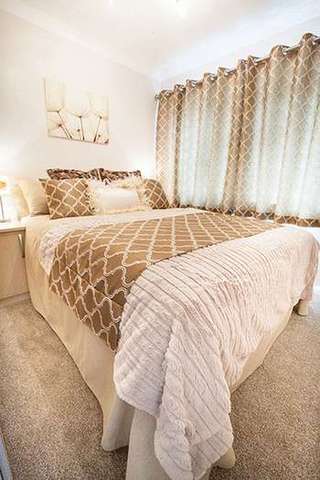  Image of 2 bedroom Property for sale in Third Avenue Ravenswing Park Aldermaston Reading RG7 at Ravenswing Park Aldermaston Reading, RG7 4PY